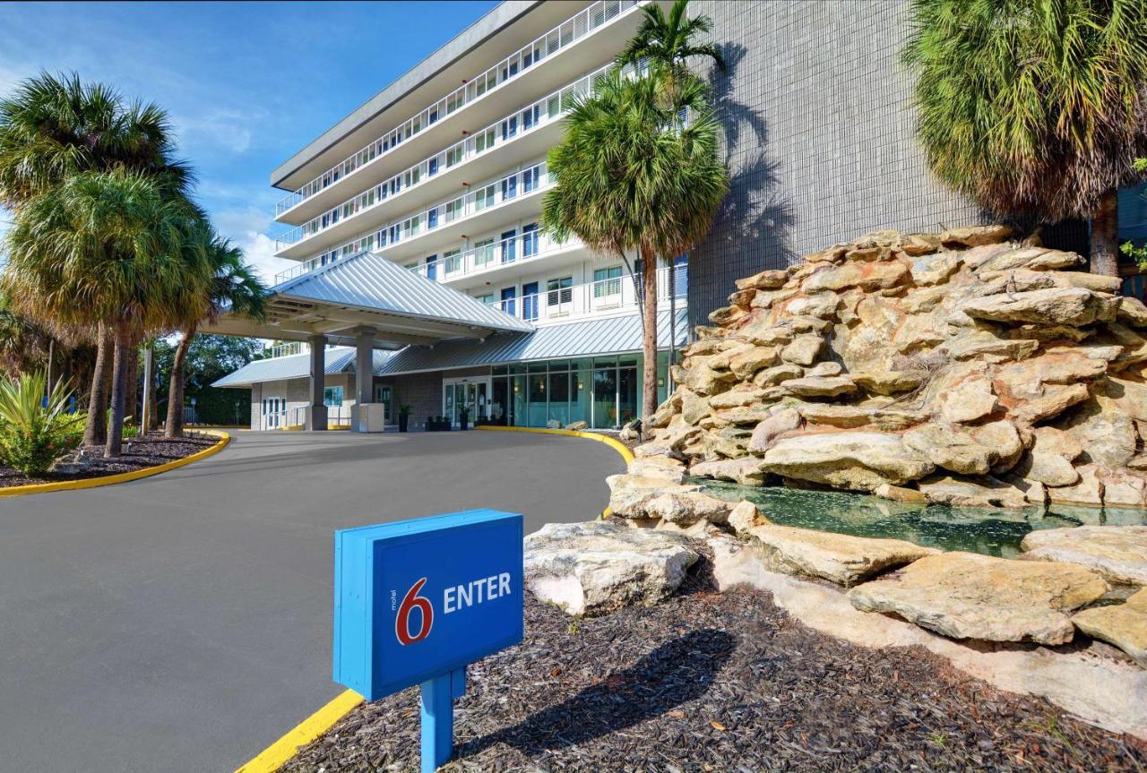 Motel 6-Cutler Bay, Fl Εξωτερικό φωτογραφία