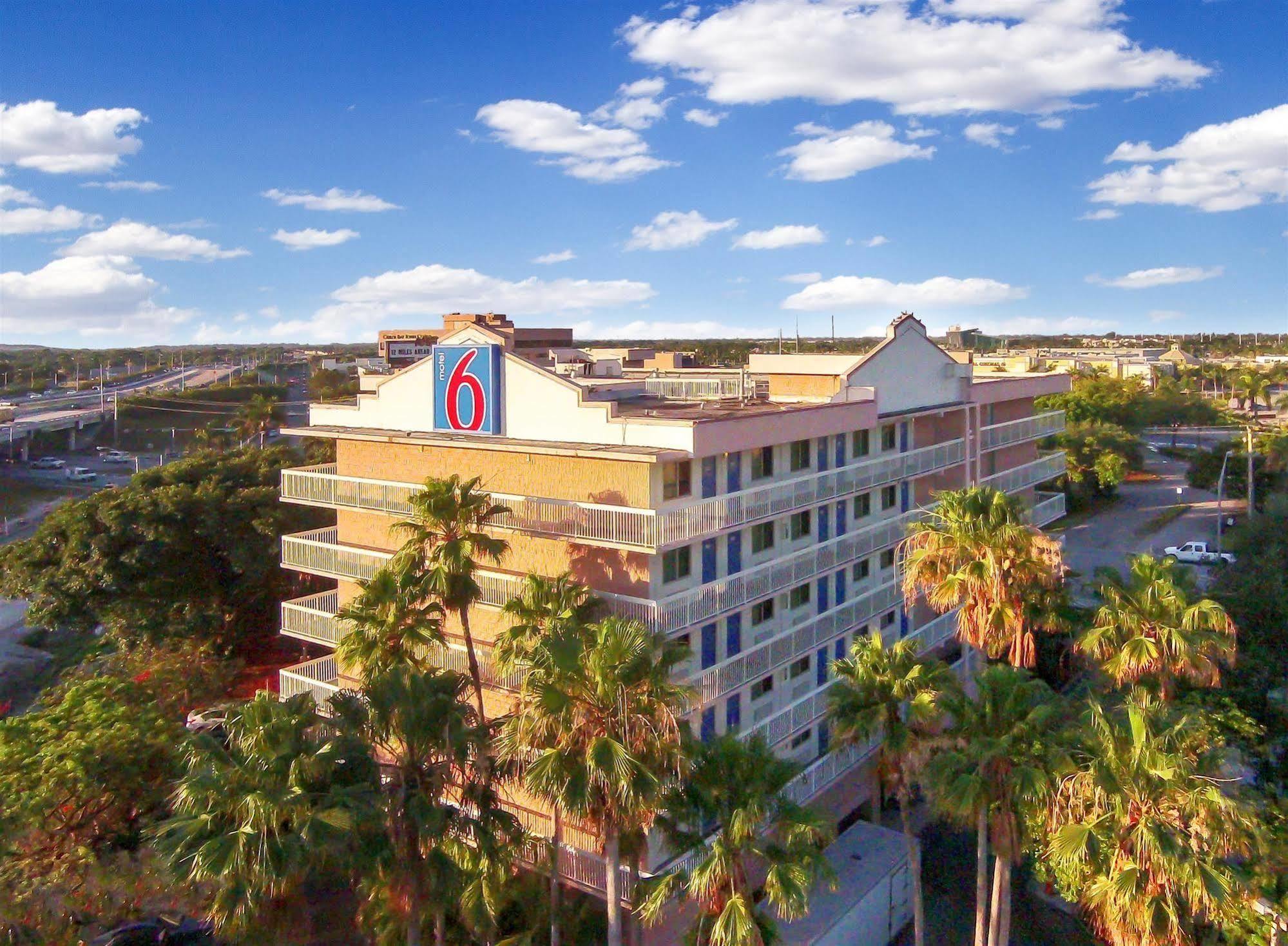 Motel 6-Cutler Bay, Fl Εξωτερικό φωτογραφία