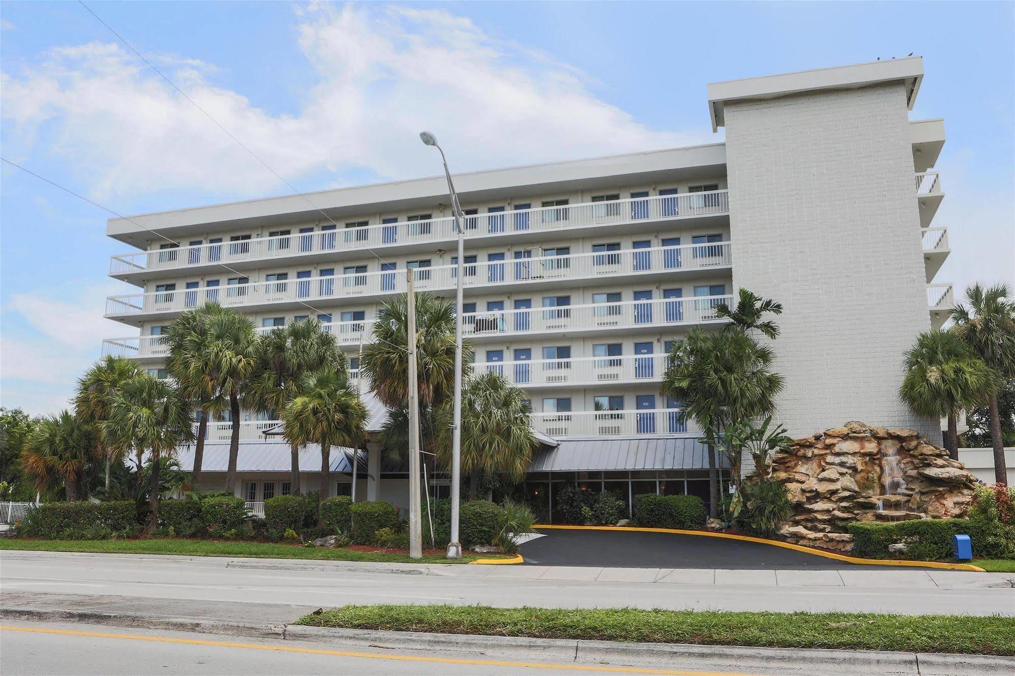 Motel 6-Cutler Bay, Fl Εξωτερικό φωτογραφία