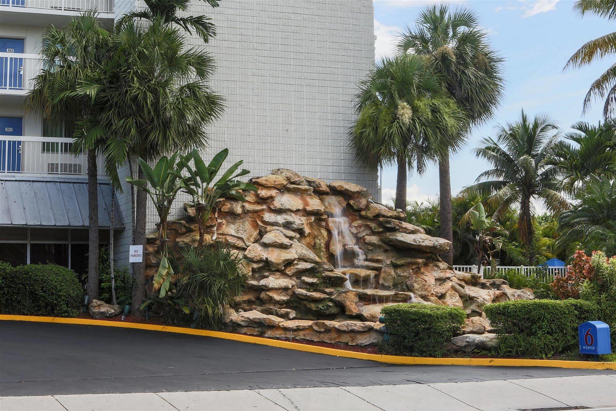 Motel 6-Cutler Bay, Fl Εξωτερικό φωτογραφία
